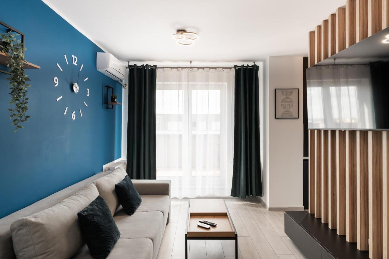 Milano With Terrace And Panoramic View *